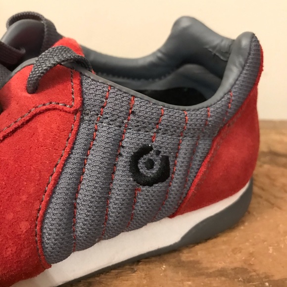 Gravis red suede sneakers - Picture 2 of 9